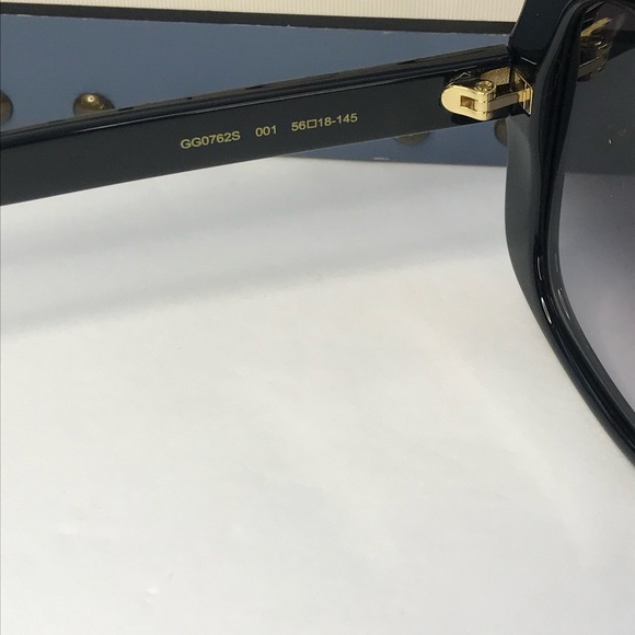 New Authentic Gucci Grey Gradient Square Ladies Sunglasses GG0762S 001 56. - Picture 9 of 12